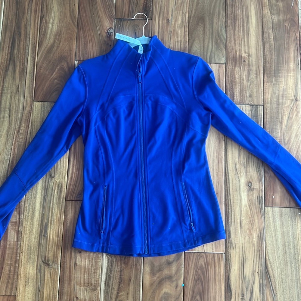 Lulu define jacket